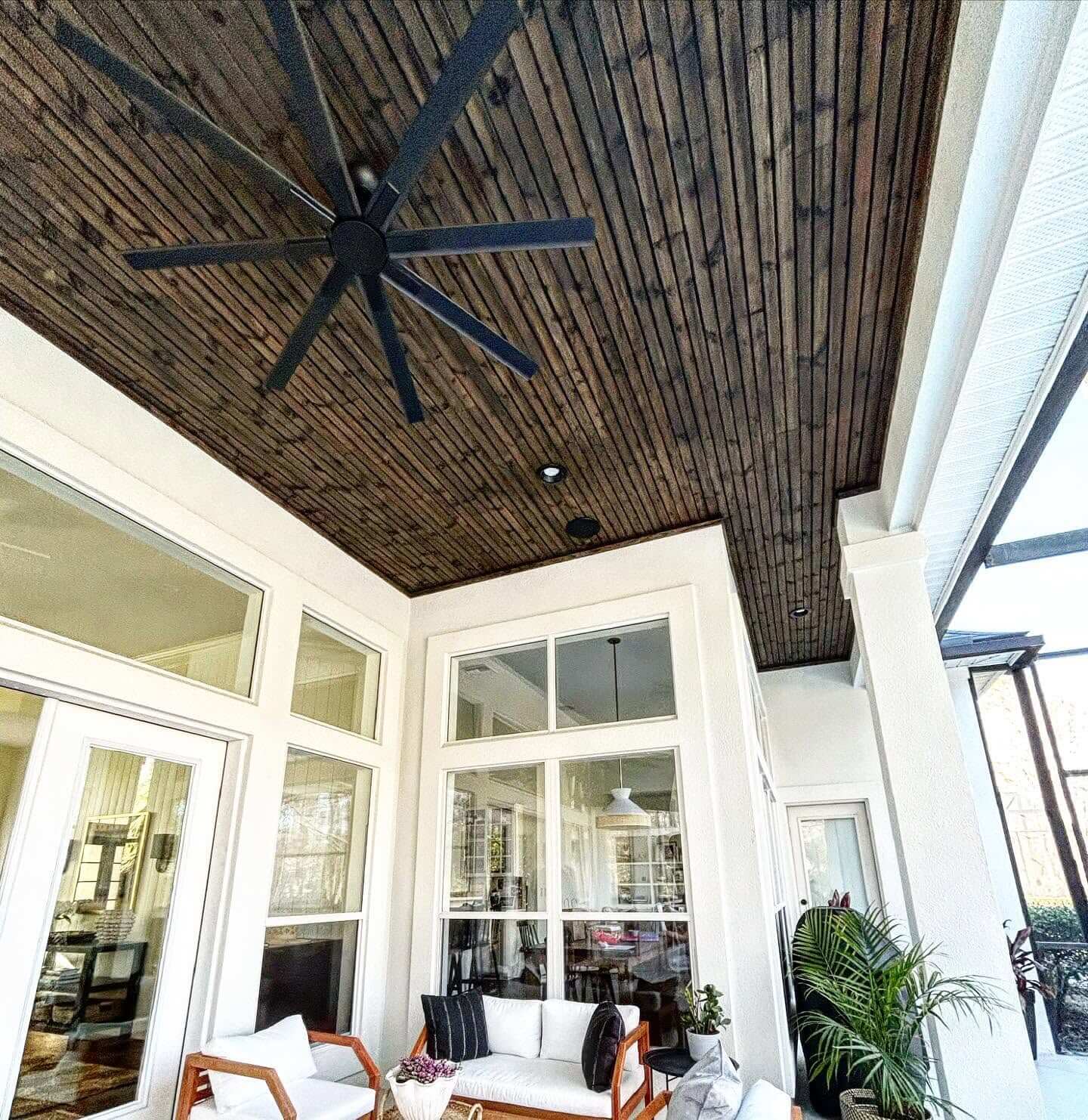 completed exterior painting project in jacksonville home