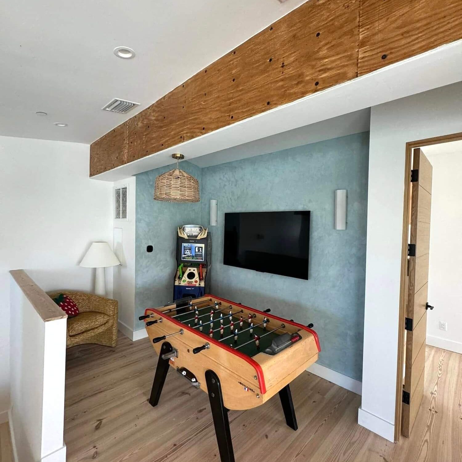 completed interior repaint in a Jacksonville Beach home
